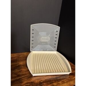 Miracle Ware Progressive International Microwave‎ Bacon Tray w/Lid 10" x 12",